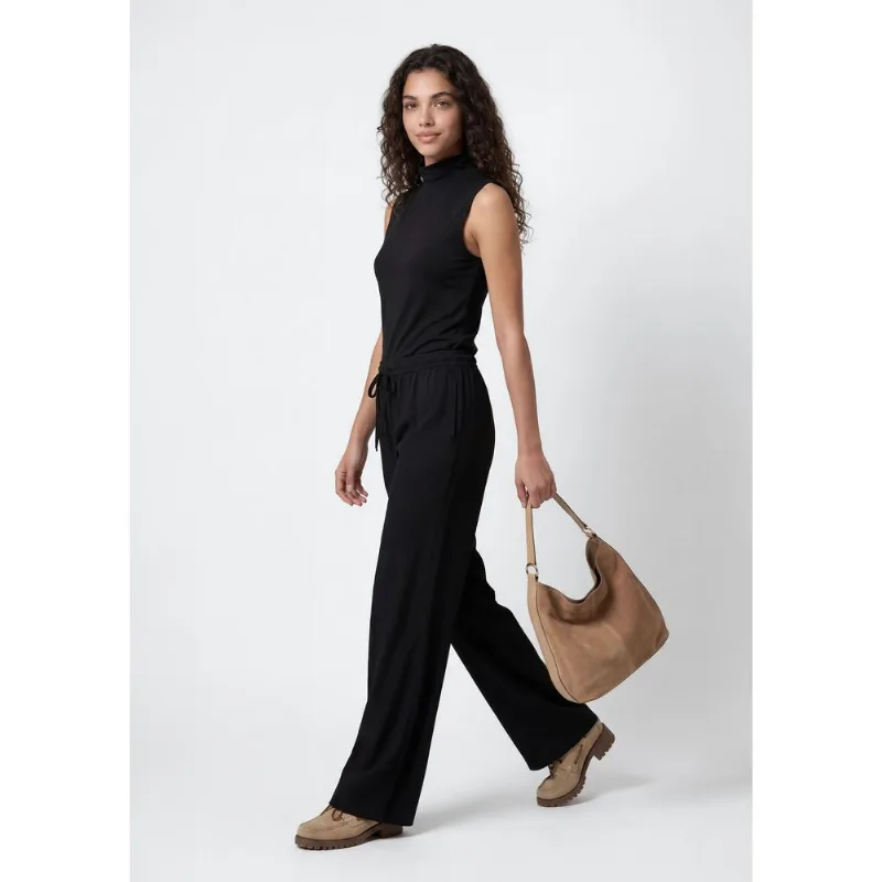 Calça Feminina Reta Em Tecido Leve - Preto 036