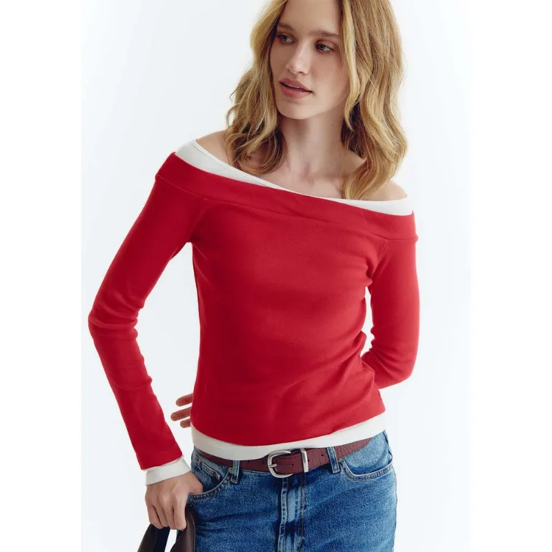 Blusa Feminina Manga Longa Decote Canoa Com Sobreposição - Vermelho M