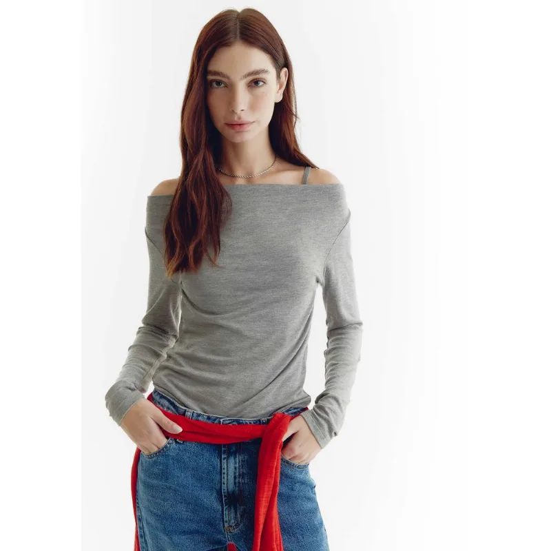 Blusa Feminina Decote Canoa Manga Longa Com Sobreposição - Cinza P