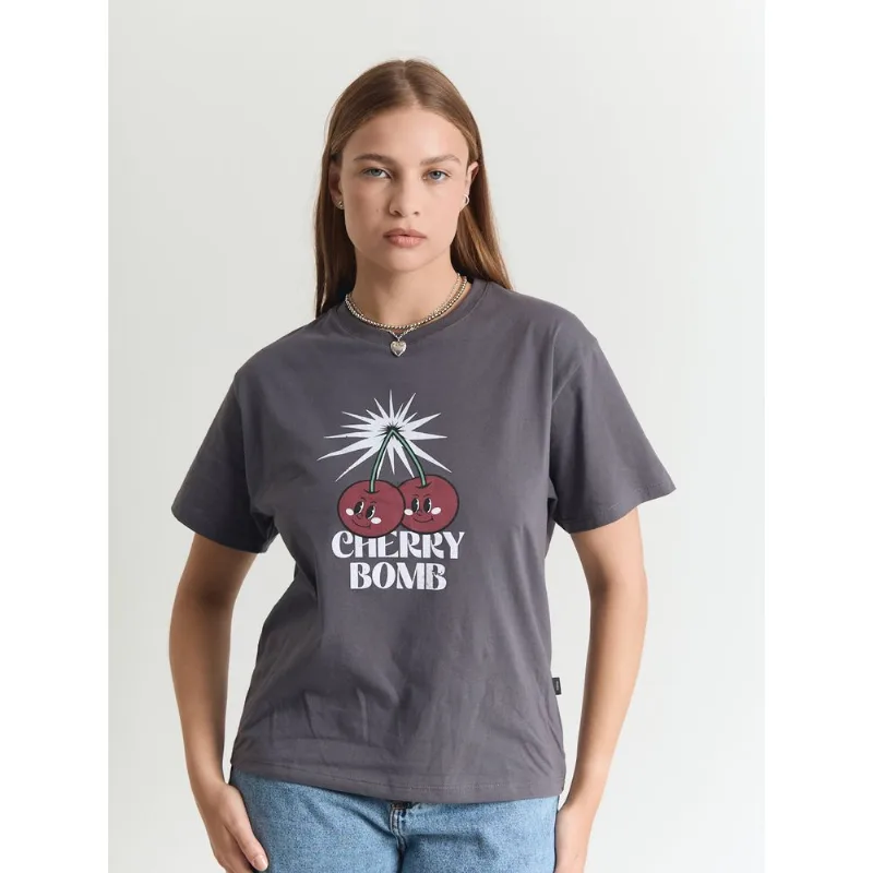Camiseta regular estampa cherry bomb Cinza PP