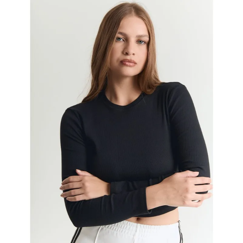 Blusa ribana feminino cropped básico Preto Preto P