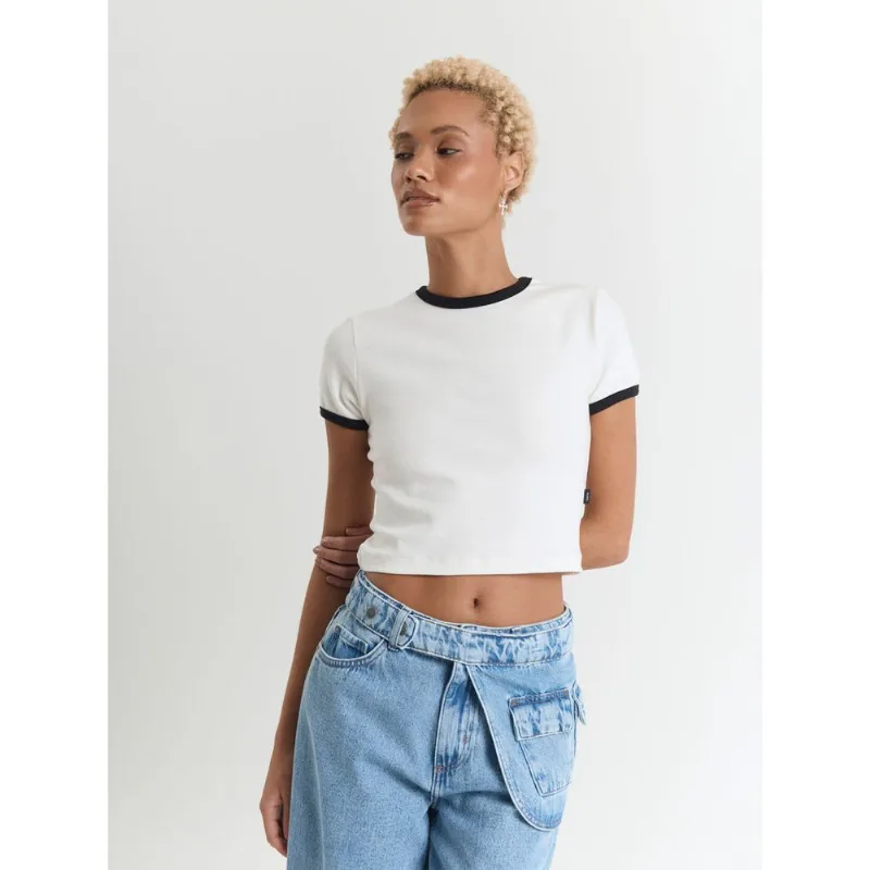 Camiseta malha feminino baby look retrô off white Off white GG