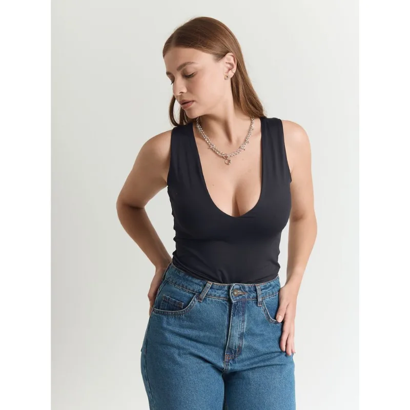 Body decote V Preto P - GANG
