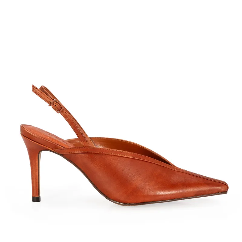 Scarpin Slingback Couro Caramelo 33