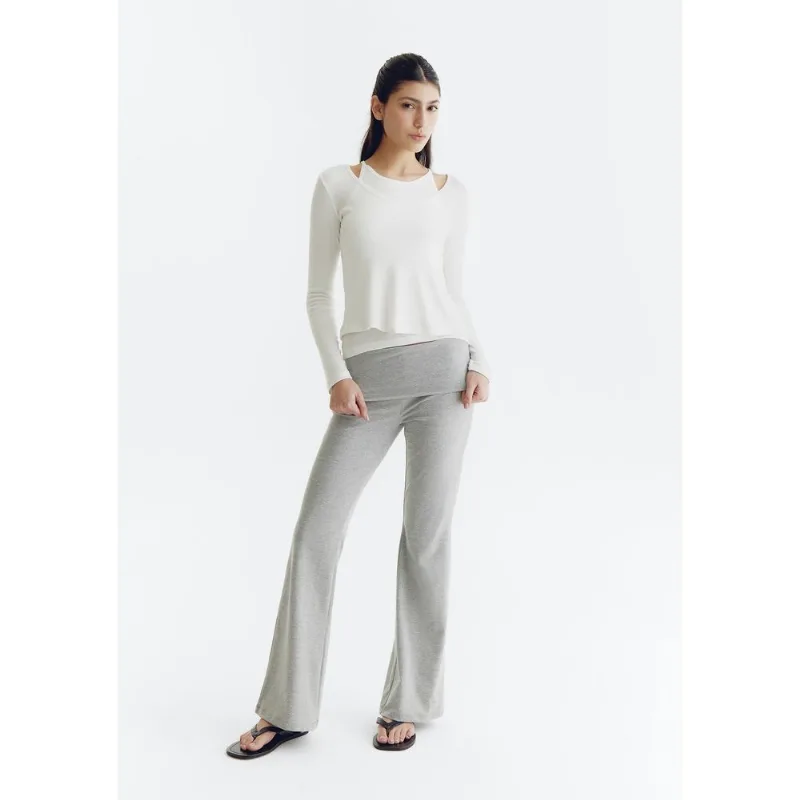 Calça Flare Feminina Cintura Média - Cinza P