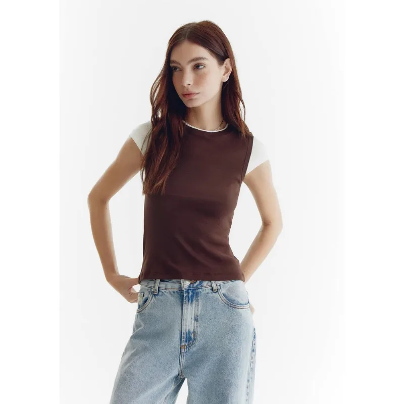 Blusa Feminina Com Sobreposição Em Malha Ultrasoft - Marrom XG