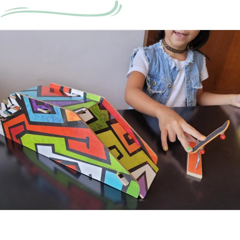 Rampa Radical Com Escada De Skate De Dedo Park Top
