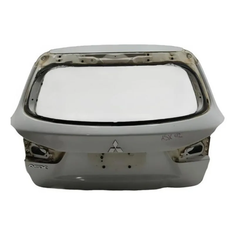 Tampa Traseira Mitsubishi Asx Ano 2010 A 2015 (detalhe)
