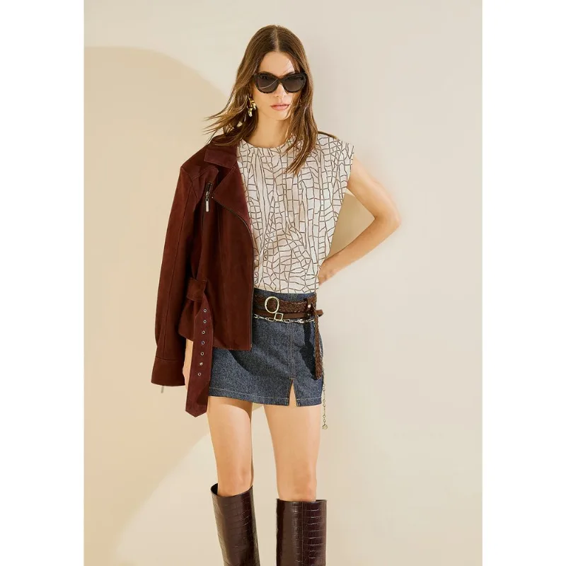 Regata Morena Rosa Ajustada Gola Alta Padrão Off White G