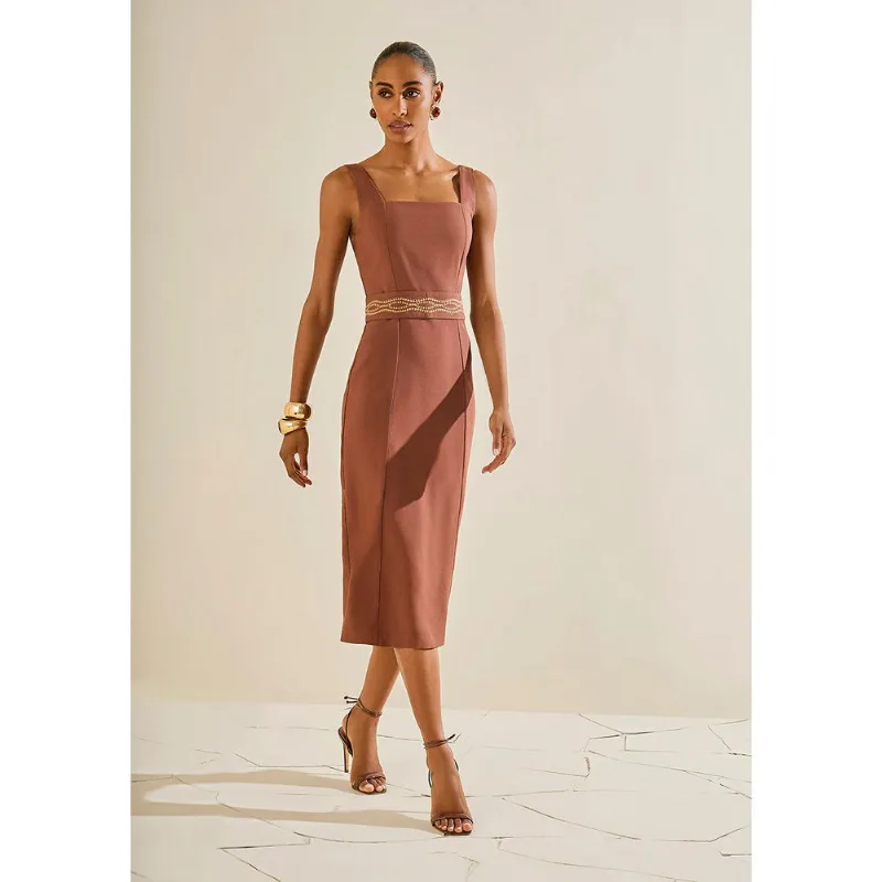 Vestido Morena Rosa Ajustado Decote Reto Sem Manga Midi Marrom G