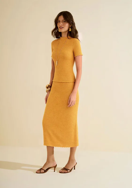 Blusa Morena Rosa Ajustada Decote Careca Manga Curta Padrão Amarelo - Morena Rosa - Coleções