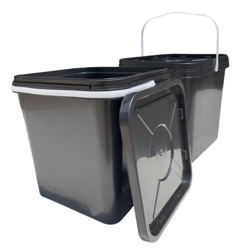 Balde Quadrado 16l Para Óleo Diesel 02 Pçs