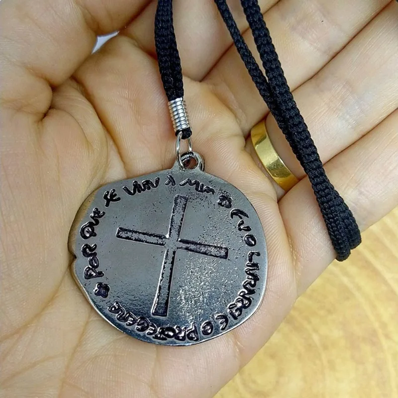 Colar Cordão Medalha das Duas Cruzes São Bento Unissex