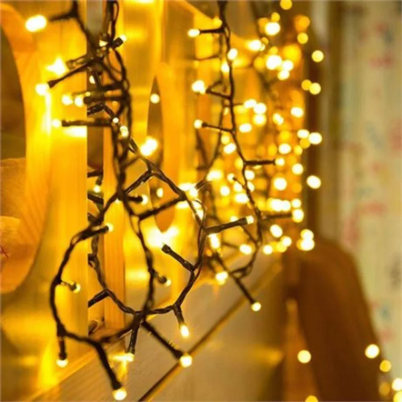 10 Metros De Led Pisca Cordão Com 100 Lampadas Formato Gota Fio Preto Branco Quente - OUTRAS - Casa E Construção