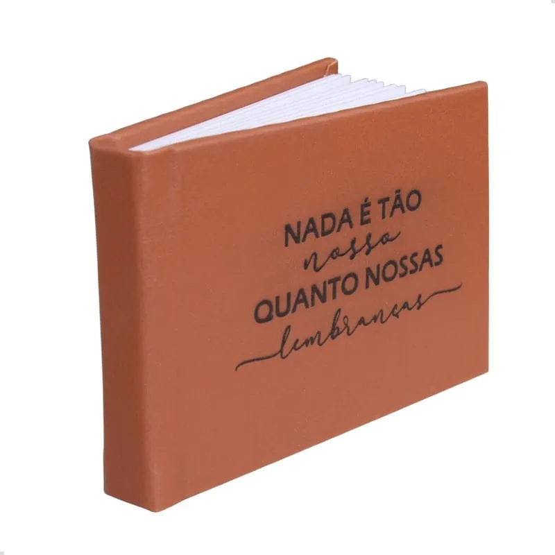 Instalivro Corino 10x15 Álbum Autocolante 20 fotos lembranças caramelo Adulto Jovem Marrom - Não Disponível - Papelaria
