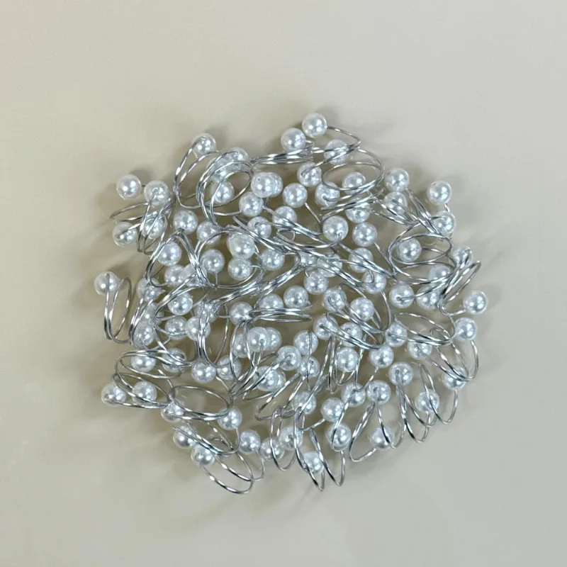 Kit 50 Anéis Para Guardanapos 4,5cm x 4,5cm Pérola Duas Voltas Argola Metal Mesa Posta - Prata