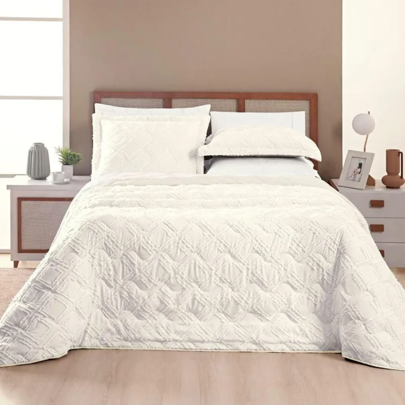 Cobre Leito Aveline Queen 03 Peças - Off White. - Qualidade Garantida - Bia Enxovais
