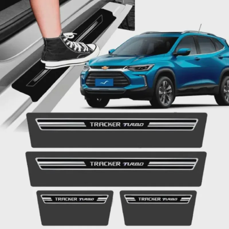 Soleira Chevrolet Tracker Turbo 2014 a 2021 Protetor de Portas Preto Premium Grafia Personalizada