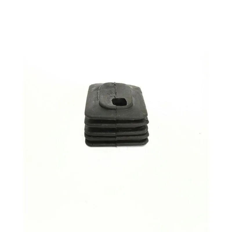 Guarda Pó Garfo Embreagem L200 Sport / Outdoor 2003/..