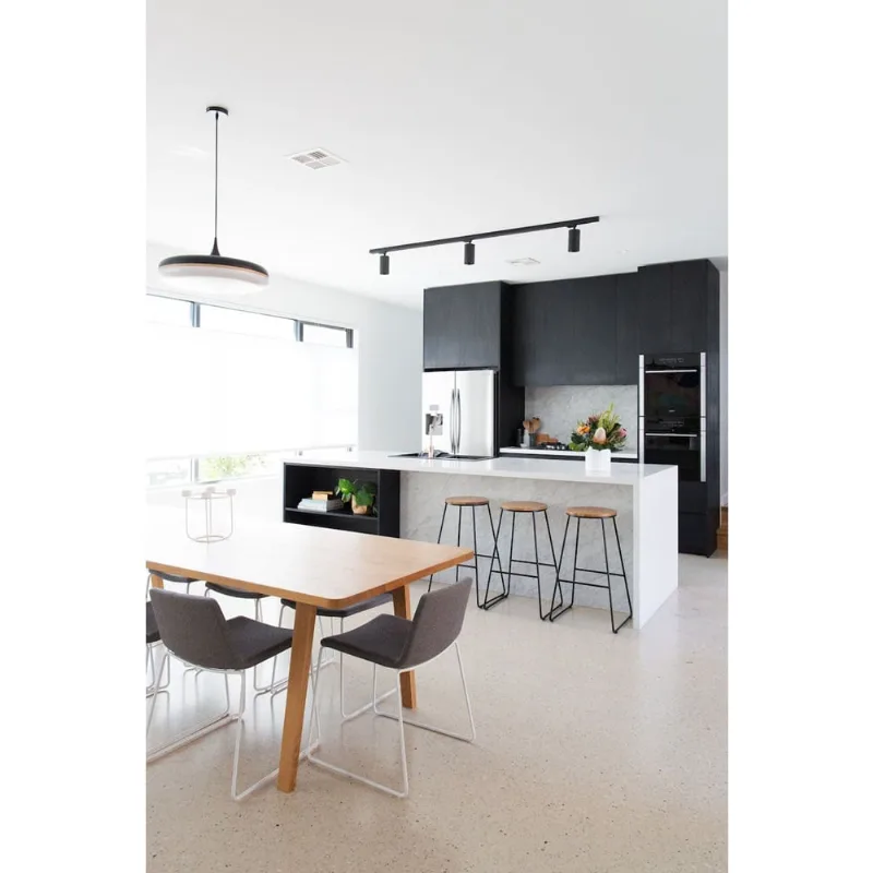 Spot Trilho Sobrepor 5W 3 Em 1 Preto Fortec