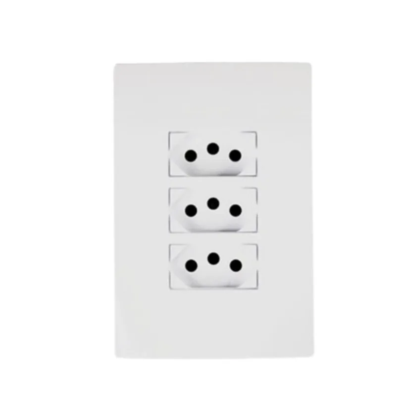 Conjunto 3 Tomadas 2P+T 20A Pré-Ligadas 4x2 i9 Ilumi Conjunto 3 Tomadas 2P+T 20A/250V Pré-Ligadas 4x2 Branco i9 - Ilumi