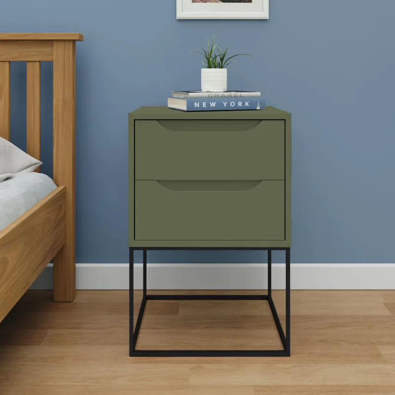 Mesa de Cabeceira Celina com 2 Gavetas - Verde Musgo/Preto