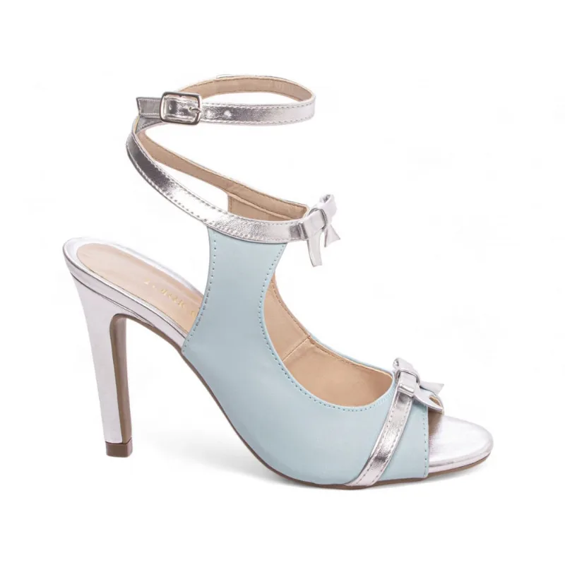 Sandália Feminina Salto Alto Fino Bico Fino Luxo Premium 9,5 cm Azul Claro Torricella
