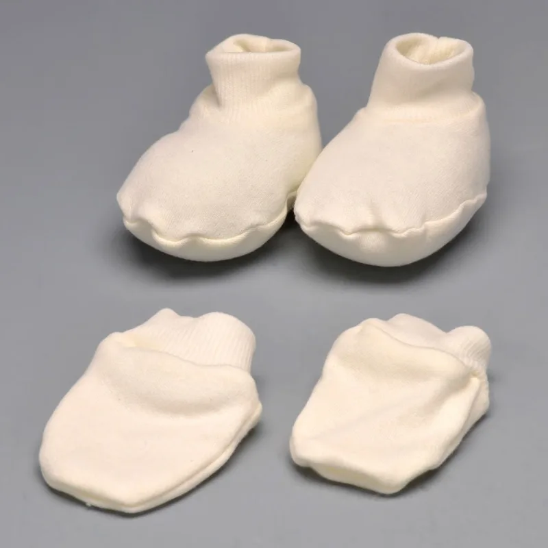 Kit Pantufa e Luva - 155 Cru