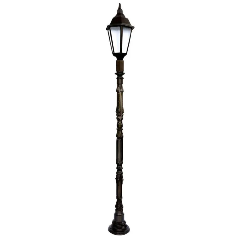 Poste de Jardim Blumenau com Iluminação Decorativa em Alumínio Fundido Preto Luminárias N. Sra. - Luminárias N. Sra. da Guia