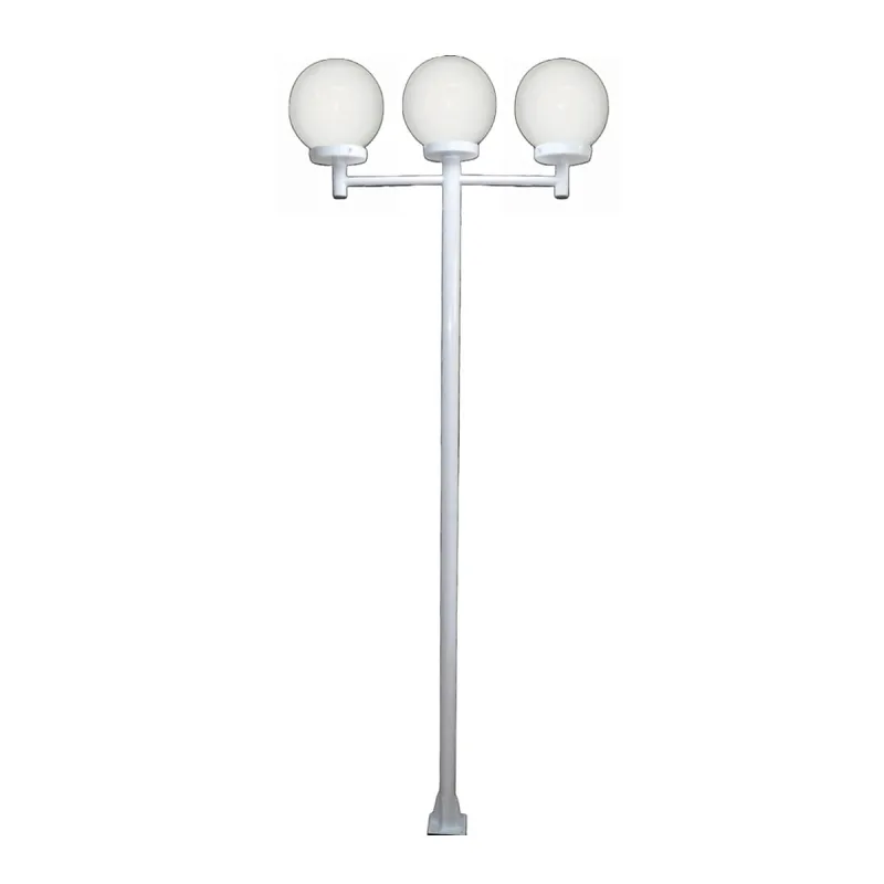 Poste Luminária Triplo Globo P Braço Reto Jardim Branco 2mt - Ouro Minas