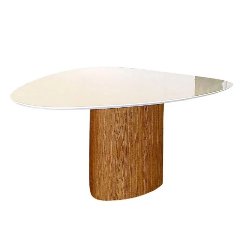 Mesa De Jantar Cone Orgânica 130x133Cm Marrom