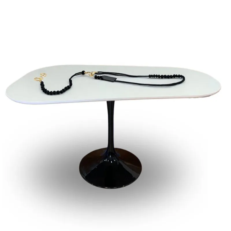 Saarinen Organica Oval 160x90 Em Laca