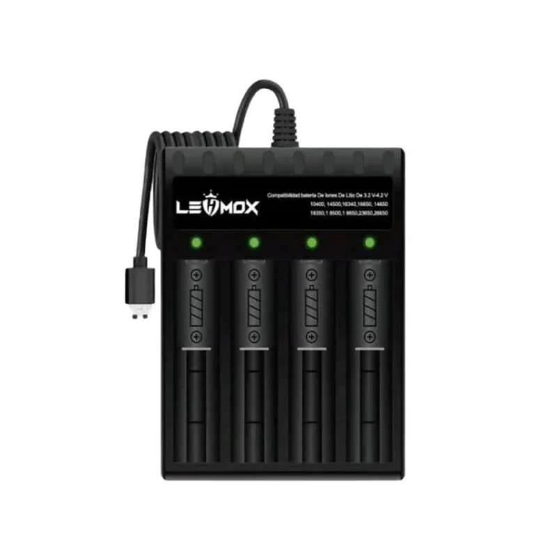 Carregador De Bateria 4 Slot Para 18650 Cor Preto 127/220V
