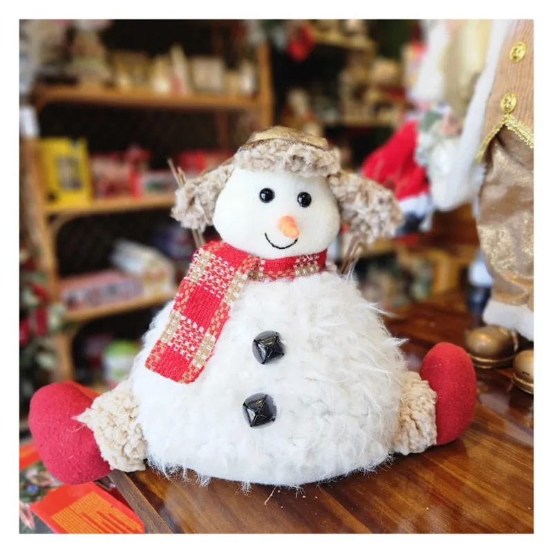 Boneco de Neve Floc Sentado Pelúcido com Chapeu Bone 25cm