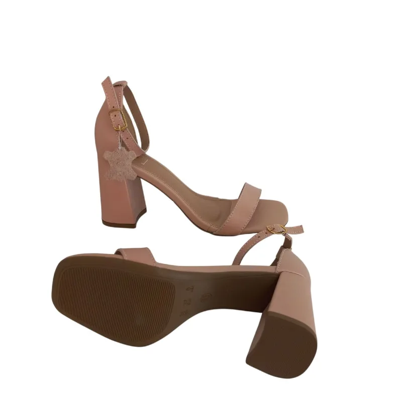 Sandália Feminina Nude Rosé Salto Alto Bloco Em Couro Fivela