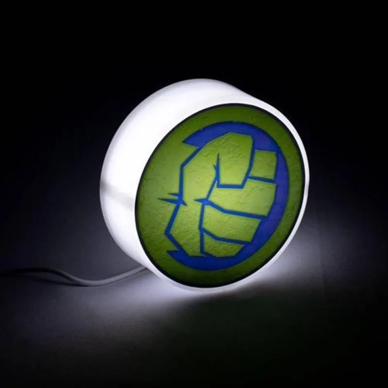 Mini Luminária LED Redonda Incrível Hulk USB Marvel com Luz Difusa e Alimentação Bivolt Verde 11CM - OUTRAS - Agro