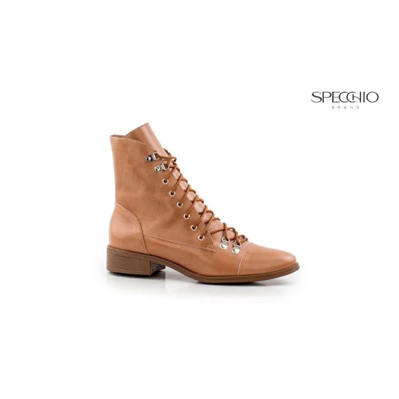 Bota Cintia Salto Baixo Amarração Momentos Specchio Brand Nude