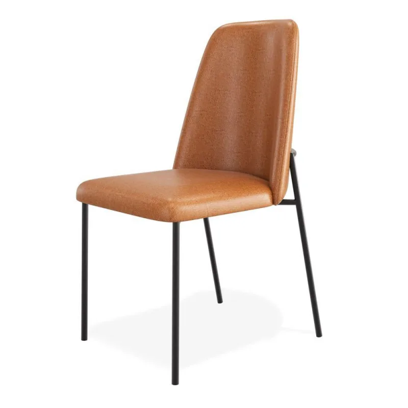 Cadeira Sala De Jantar Lior Com Encosto Estofado Base Preta Couríssimo Whisky - Abmaza - OUTRAS