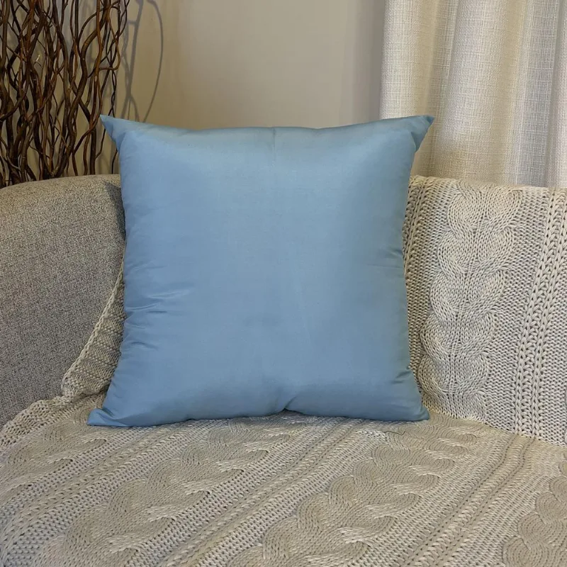 Almofada Bora Bora 43x43cm azul em microfibra com enchimento siliconado e zíper invisível, ideal para decoração moderna Belchior