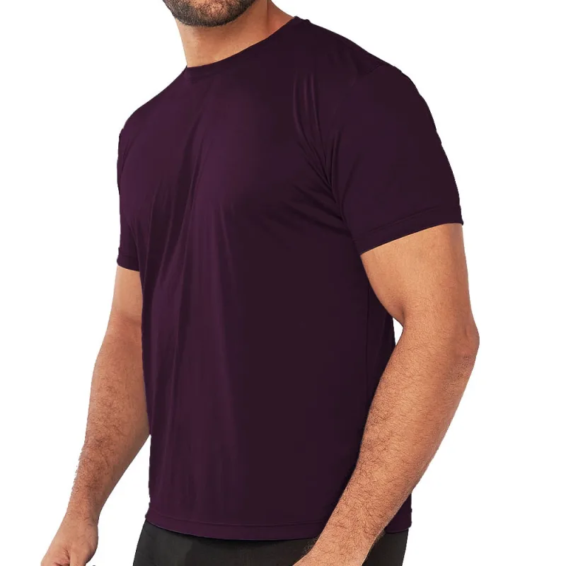 Camiseta Esportiva Masculina Manga Curta Delfit Day by Day Poliamida Vinho - Não Disponível - Moda