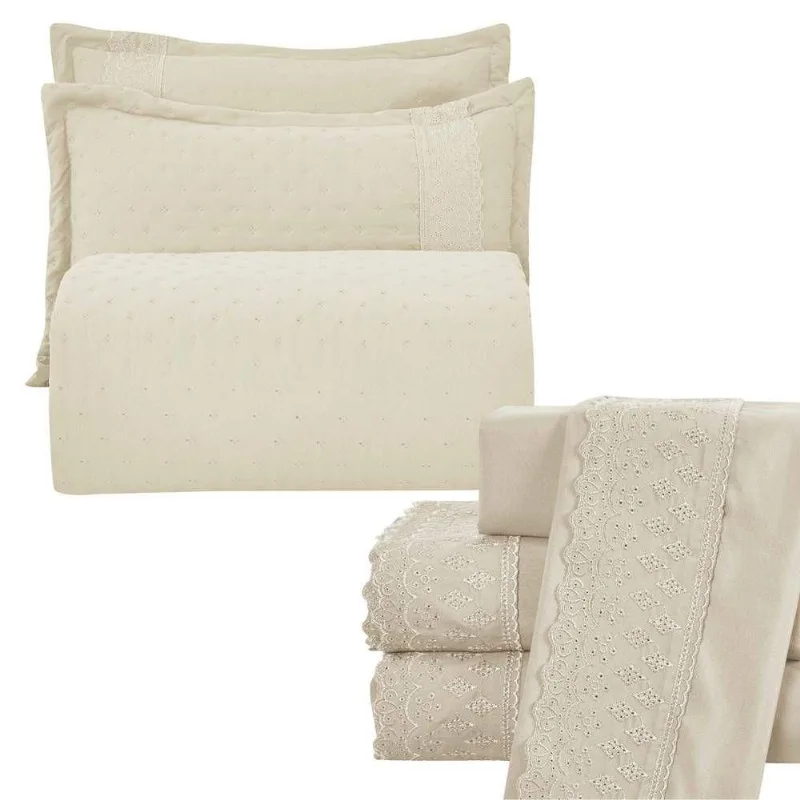 Kit Cobre Leito Queen + Jogo De Lençol Micropercal 300 Fios Com Bordado Inglês Santorini 7 Peças - Bege - Casa Modelo Enxovais