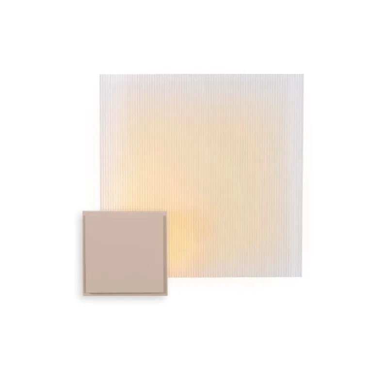 Arandela Interno Acrilico Dourado Led 1,8W 3000K Almenara Simples Metaldomado