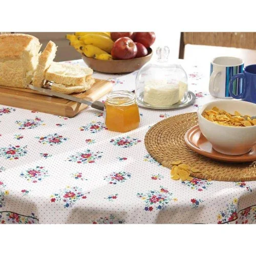 Toalha De Mesa Karsten 140x210cm Cada Dia Cora - KARSTEN - Higiene E Beleza