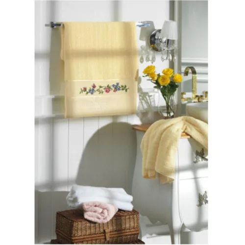 Toalha De Banho Karsten 67x140cm Carolina Rs - CAROLINA