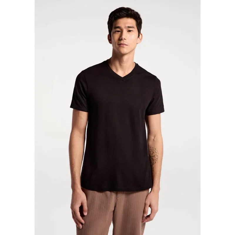 Camiseta Básica Masculina Slim Gola V Em Malha Flamê - Preto P