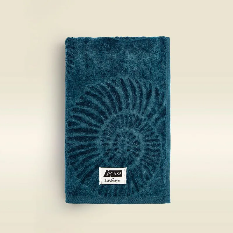 { "titulo": "Toalha Capri Algodão Azul - A\casa By Buddemeyer Toalha Capri Rosto Algodão Azul - A\casa By Buddemeyer" }
