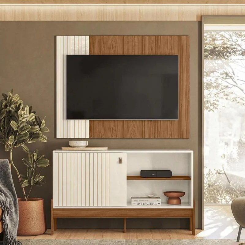 Rack Painel Com Friso Wood 1,20m Tvs 42 Polegas Prateleiras E Porta De Correr Design Moderno Perola Metalizado Cinamomo Mel - möbler - Agro