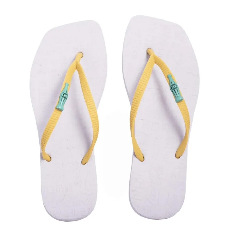 Chinelo Coca Cola Square Brasil Feminino Branco Amarelo Copa
