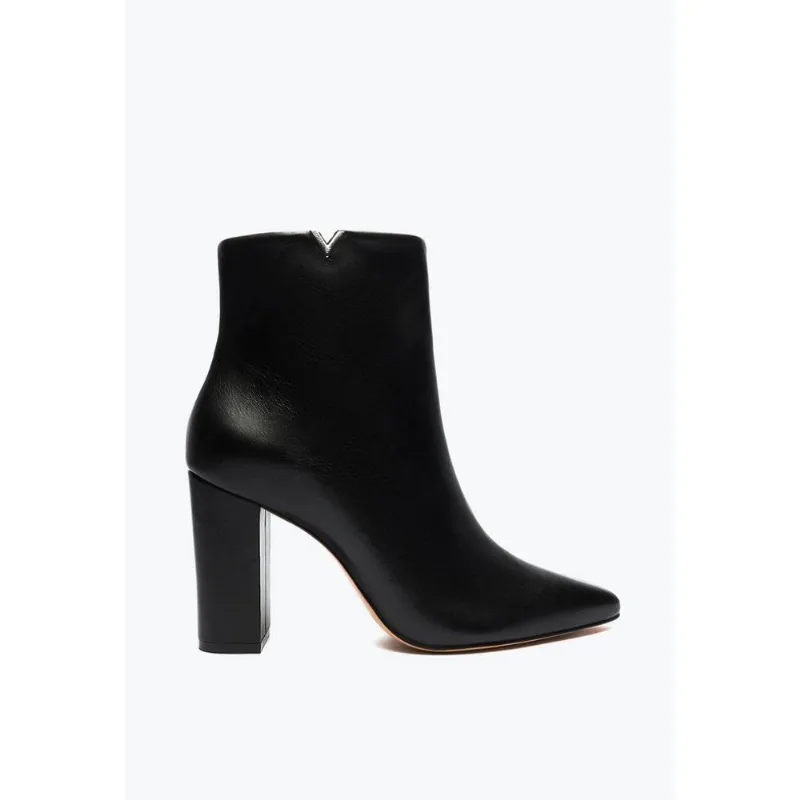 Bota triangle salto bloco couro preta S 20727 0013 0006 schutz