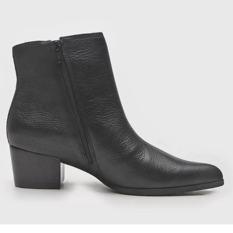 Bota Feminina Bottero Couro Bico Fino Preto 349304-8